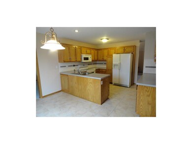 Kitchen updated with New Hardware, Faucets, Lighti