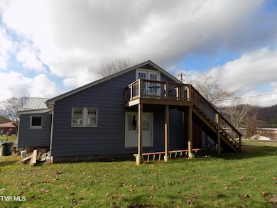 1200 E E McKinney Ave, Rogersville, TN 37857 - photo 5