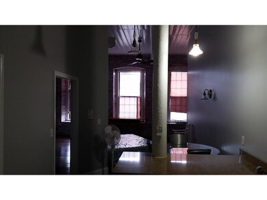 Emerson Mills unit 207, Pembroke, NH 03275 - photo 4