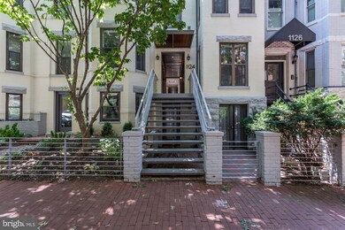 1124 25th St NW unit 211, Washington, DC 20037 - photo 5