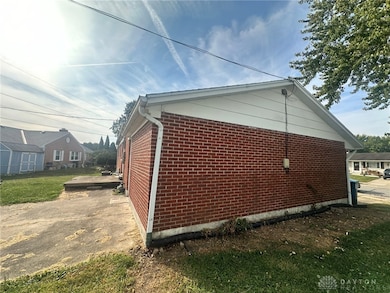 1144 Hawthorne Dr, Sidney, OH 45365 - photo 6