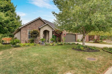 766 S Hackberry Ave-3