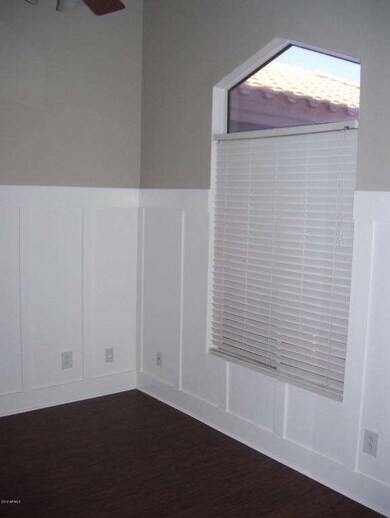 Office/Den 2