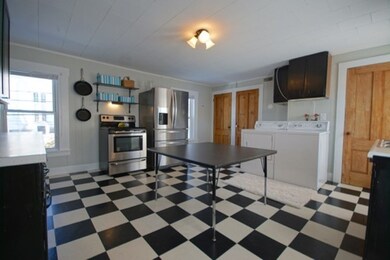 25 Church St unit 2, Merrimac, MA 01860 - photo 5