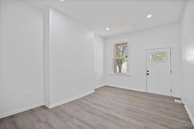 1113 Bank St, Cincinnati, OH 45214 - photo 7