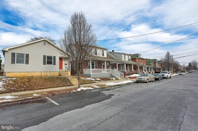 841 Bosler Ave, Lemoyne, PA 17043 - photo 3