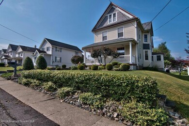 708 Throop St, Dunmore, PA 18512 - photo 2