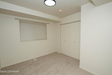 8711 Brookridge Dr, Anchorage, AK 99504 - photo 7