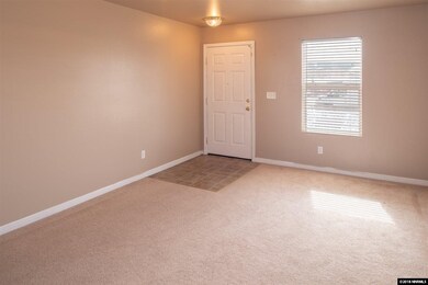 8816 Silverkist Dr, Reno, NV 89506 - photo 5