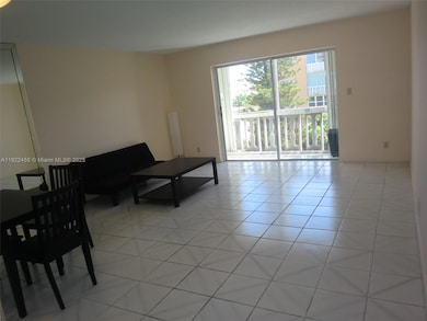 233 NE 14th Ave unit 402, Hallandale Beach, FL 33009 - photo 4