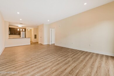 UNIT 304-700 Bangs Ave Asbury Park, NJ (