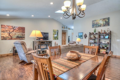 17024 Kingsburg Rd., Bend, OR - 18