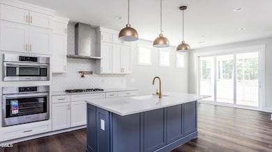 828 Ballaster Rd, Fuquay-Varina, NC 27526 - photo 6