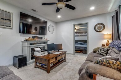 121 Leslie St, Bonham, TX 75418 - photo 4