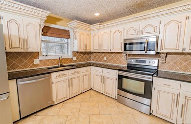 14480 Tailor Rd, Saint Robert, MO 65584 - photo 7