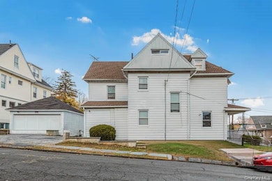 69 Waring Place, Yonkers, NY 10703 - photo 4