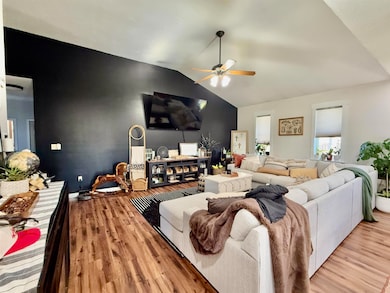 608 N Patterson Ct, Hershey, NE 69143 - photo 7