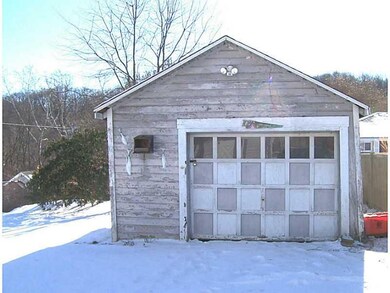 1825 Irwin St, Aliquippa, PA 15001 - photo 2