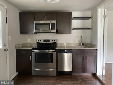 22 Sunnyside Dr unit 101, Stafford, VA 22554 - photo 3