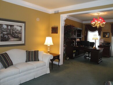 4628 Haviland Ct, Naperville, IL 60564 - photo 2