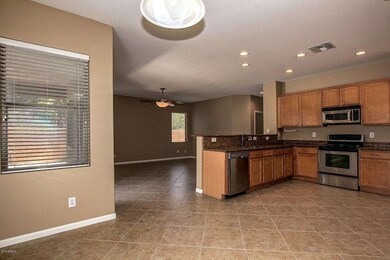 1579 E Cassia Ct, Gilbert, AZ 85298 - photo 4