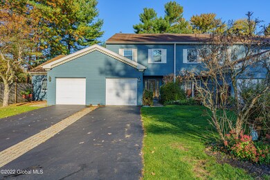 7102 Suzanne Ln, Schenectady, NY 12303 - photo 2