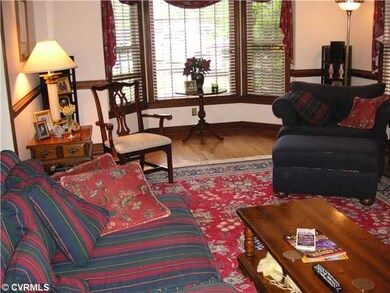 Den/Family/Great Room - Walk-out Bay in 22' Family