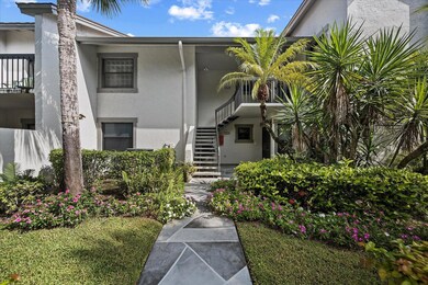 11267 Pond View Dr unit B102, Wellington, FL 33414 - photo 2