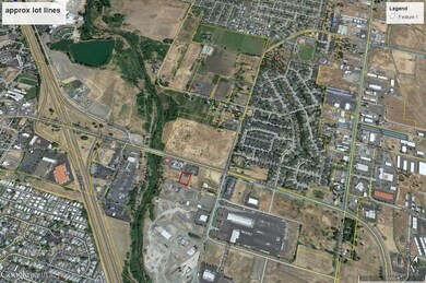 1800 E Pine St, Central Point, OR 97502 - photo 2