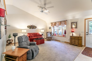 20 Spencer Village Ct, Appleton, WI 54914 - photo 5