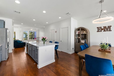 102 Tendick unit 602, San Antonio, TX 78209 - photo 4