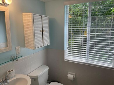 Main bath 2