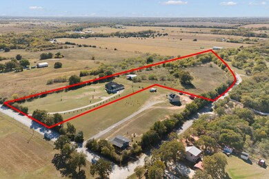 9024 County Road 420, Grandview, TX 76050 - photo 4