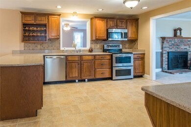 15 Cobblestone Place, Merrimack, NH 03054 - photo 4