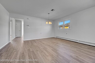 43 Georgetown Dr, Toms River, NJ 08757 - photo 6