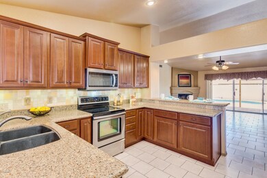 0006 Kitchen
