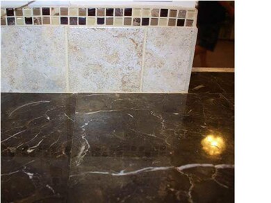 A CLOSER LOOK AT THE GRANITE AND BACK SPLASH