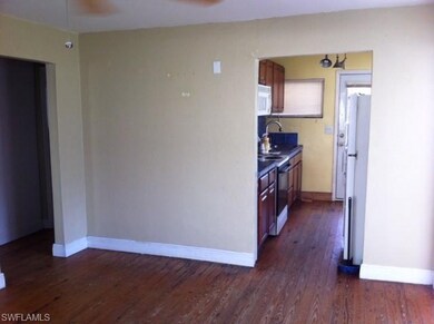 1112 Trail Terrace Dr, Naples, FL 34103 - photo 5