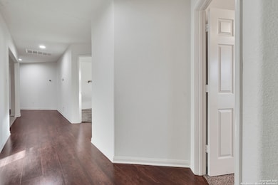 11710 Luckey Vista, San Antonio, TX 78252 - photo 4