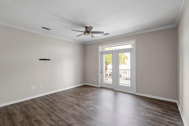 130 RIver Landing081755703216