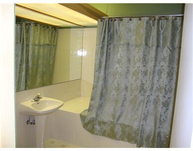 Master Bath/Spa.