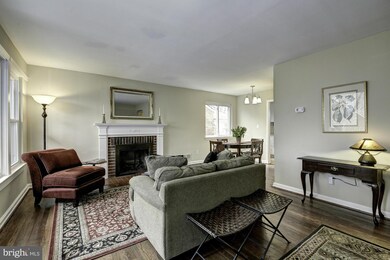 908 Elm Ave, Takoma Park, MD 20912 - photo 7