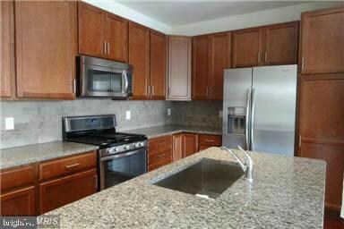 3075 Rittenhouse Cir unit 59, Fairfax, VA 22031 - photo 5