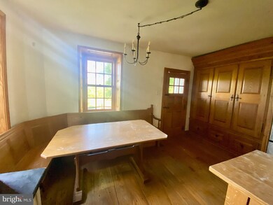 1134 Grosstown Rd unit 66, Pottstown, PA 19464 - photo 6