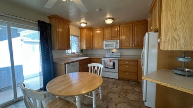 299 W 100 N, Roosevelt, UT 84066 - photo 7