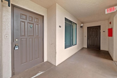 10092 Cedar Point Blvd unit 2050, Boynton Beach, FL 33437 - photo 3