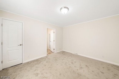 225 Albert St, Lodi, NJ 07644 - photo 6