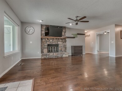 1412 W Kent St, Broken Arrow, OK 74012 - photo 7