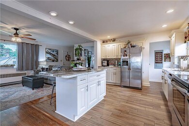 820 Evergreen St, Emmaus, PA 18049 - photo 7