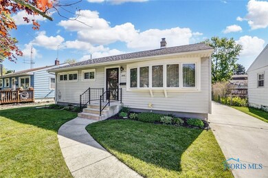 5044 Trimble Rd, Toledo, OH 43613 - photo 2